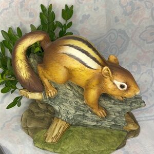 Chipmunk 5933. Andrea by Sadek fine porcelain figurine 1980’s